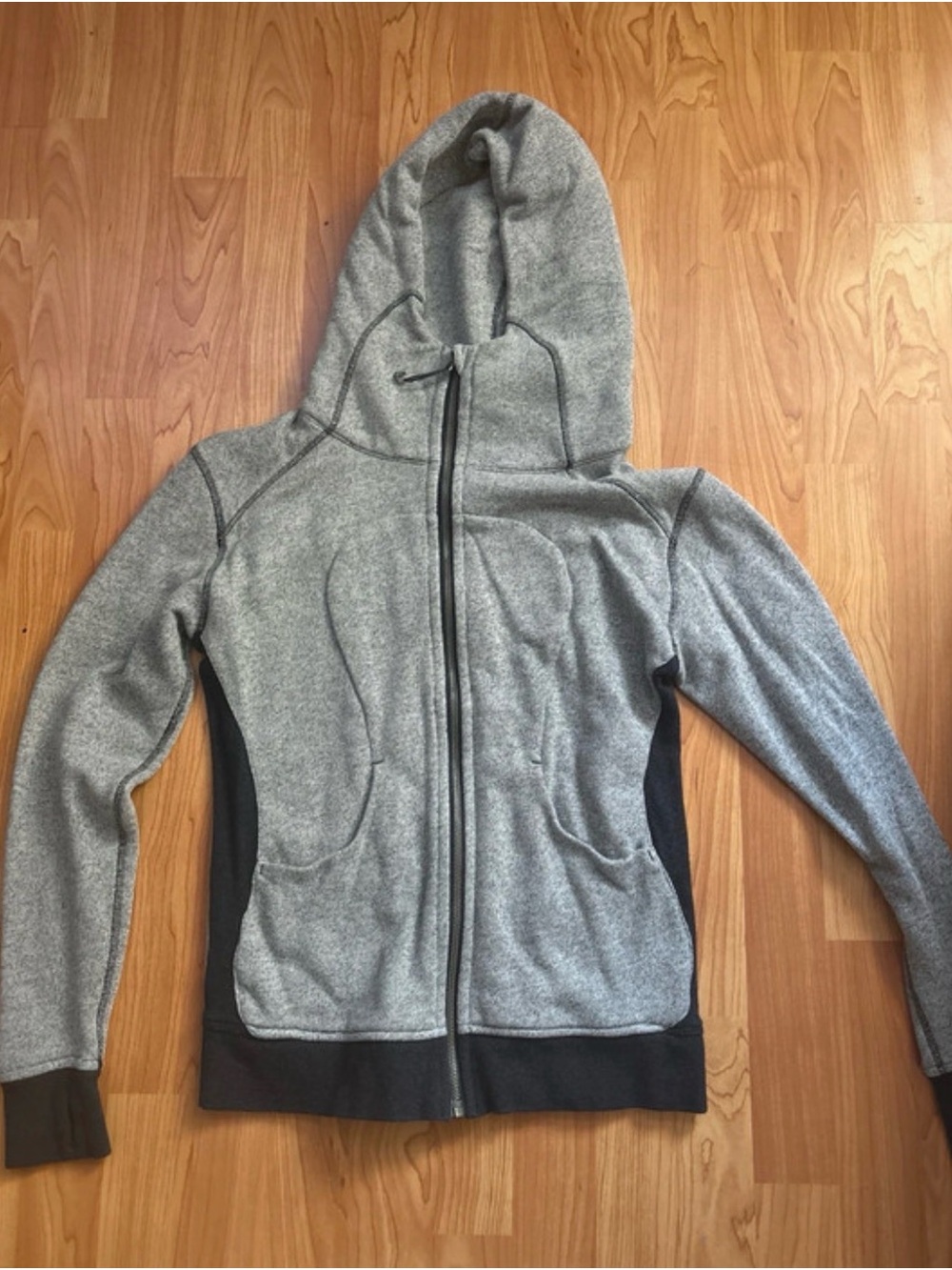 lululemon On the Daily Jacket Hoodie Size 6 Gray Black Full Zip